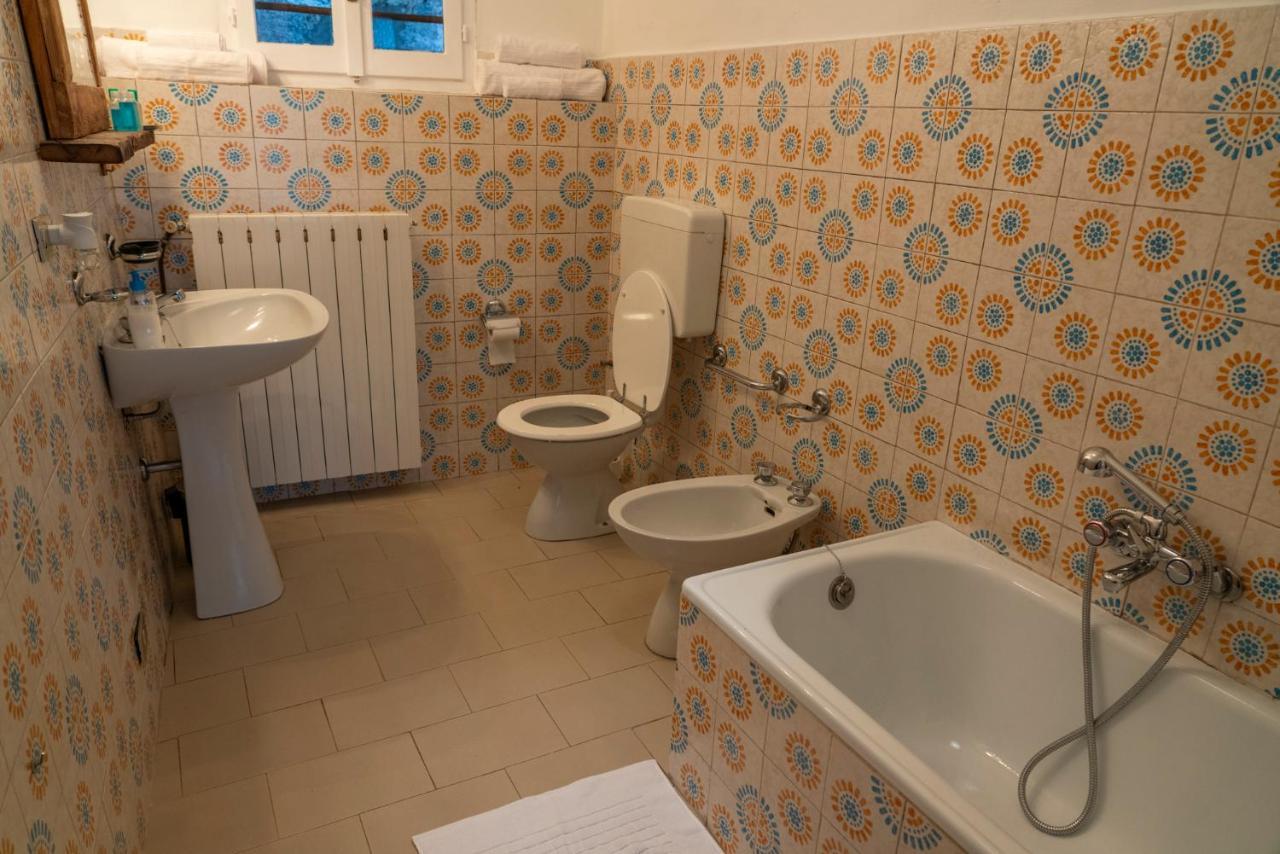 Lago Maggiore A 10 Minuti "Cascina Lavanda" Casalzuigno المظهر الخارجي الصورة